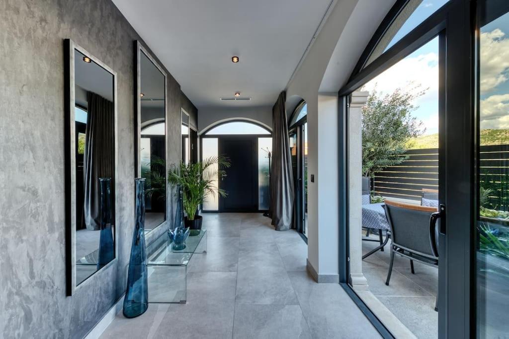 Apartment One B With Heated Private Pool Дубровник Екстериор снимка
