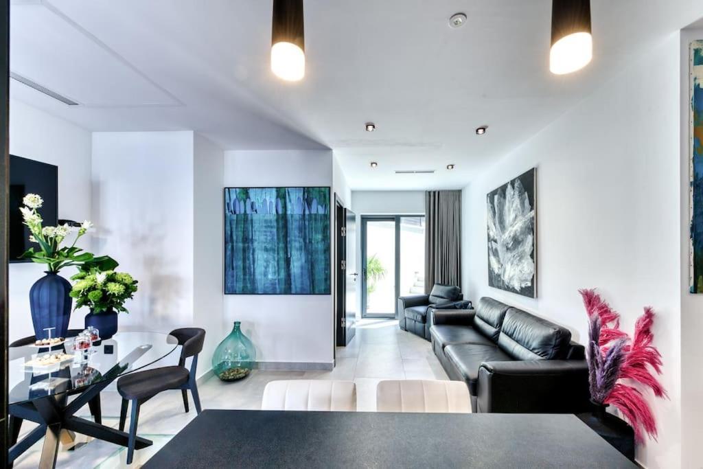 Apartment One B With Heated Private Pool Дубровник Екстериор снимка