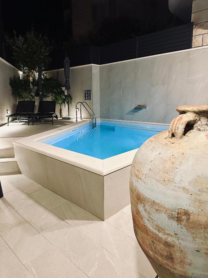 Apartment One B With Heated Private Pool Дубровник Екстериор снимка